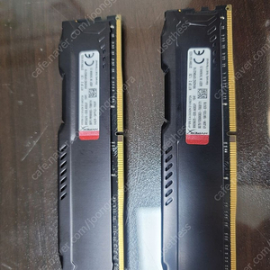 킹스톤 하이퍼메모리 판매합니다. DDR4 (8G + 8G = 16G)