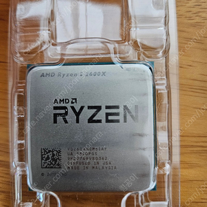 AMD 2600x (기본쿨러 포함)