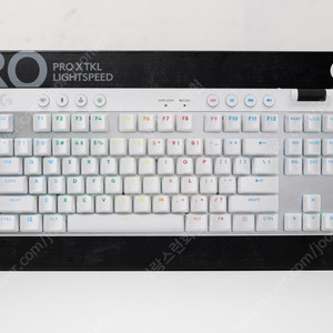 로지텍 g pro x tkl 화이트 or 블랙 삽니다.