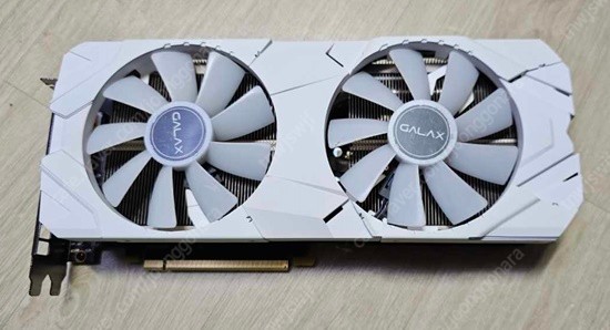 갤럭시 GALAX 지포스 RTX 2060 SUPER EX WHITE OC D6 8GB