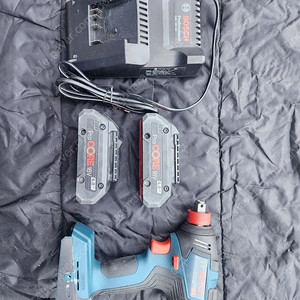 보쉬 임팩 GDX 18V-200