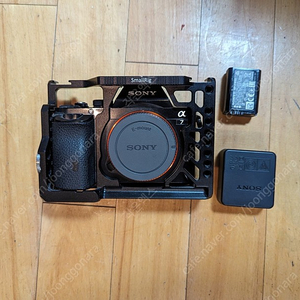 소니 알파7 1세대 sony alpha7 a7 m1 + 스몰리그 케이지 smallrig cage 팝니다.