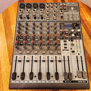 베링거 믹서 / BEHRINGER XENYX 1204 FX 팝니다.