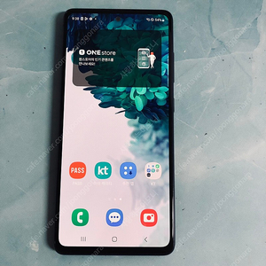 갤럭시 S20FE 블랙 128기가 매우깔끔한기기 14만원 판매합니다