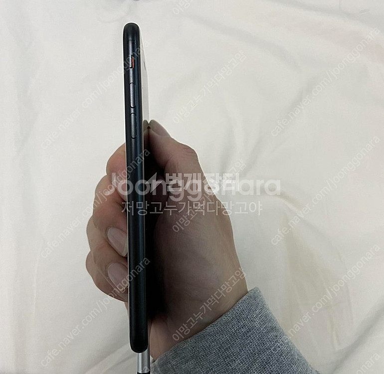 애플 아이폰 se2 블랙 256gb 스마트폰--4