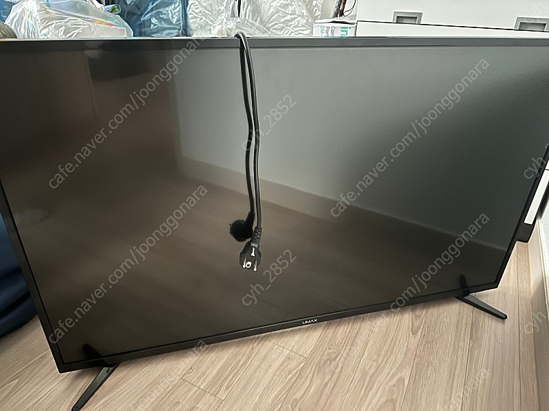 유맥스 FHD LED TV • 109cm(43인치) • 일반TV • 스탠드형