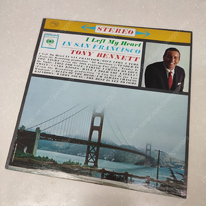 Tony Bennett (토니 베넷) - I Left My Heart In San Francisco (LP)