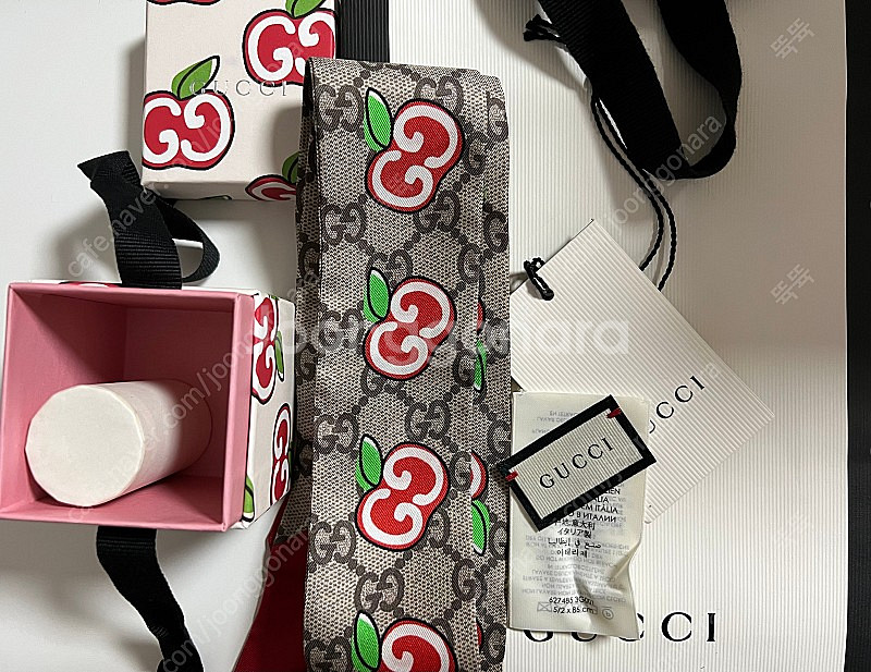 구찌 애플 실크 트윌리(스카프)--0