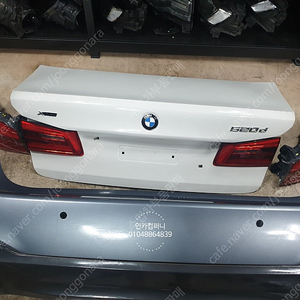 BMW G30 5시리즈 중고 범퍼 , 마후라팁, 테일램프세트, 범퍼부품, 후미등 중고부품 판매합니다.