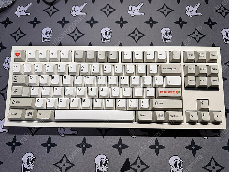Keyno Y8 커스텀 키보드 팝니다--0