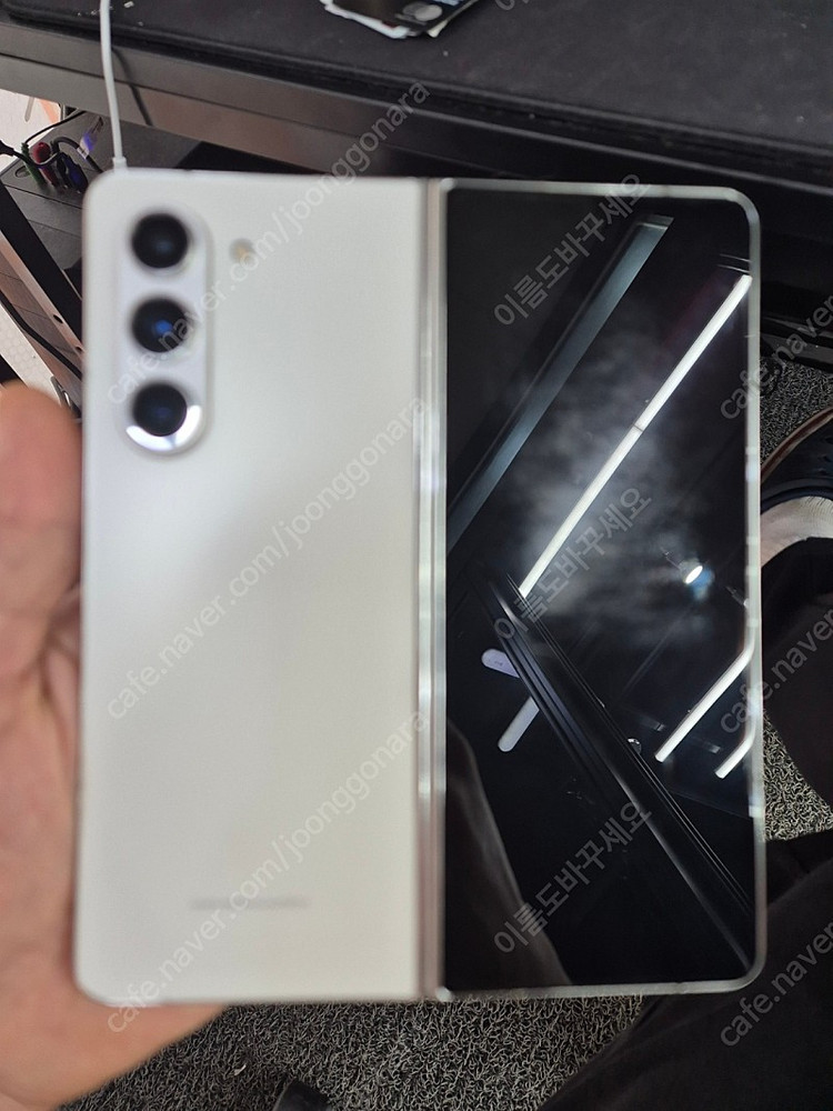 폴드5 512기가 삼케플 무료파손 팝니다 자급제--6