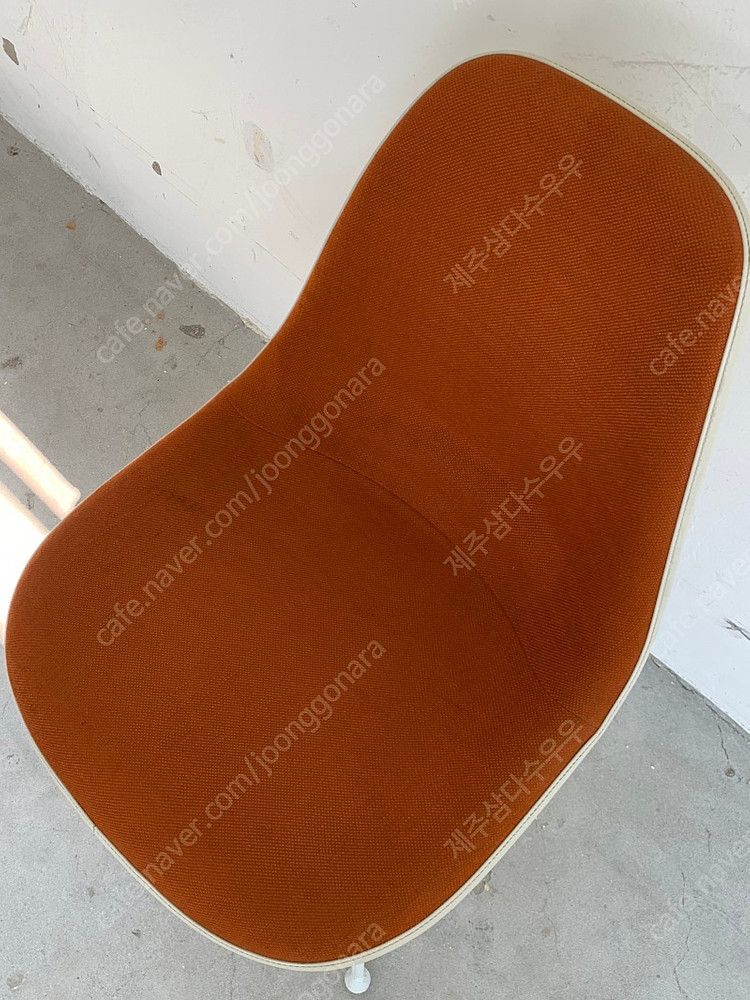 [빈티지] 임스 라폰다 체어 / 오렌지 패브릭 이미지