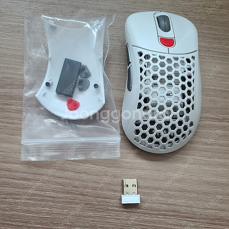 [서울] 제닉스 타이탄G 에어 게이밍 마우스 TITAN G AIR--0