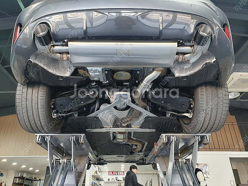 G29 Z4 20i 브릴란테 인증 가변 배기 팝니다.--1