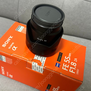 55.8Z 55mm f1.8 자이즈 렌즈 팝니다. 24gm,2040탐론