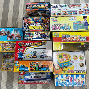 가격내림콩순이자판기,콩순이코딩붕어빵가게,뽀로로말하는도너츠가게,뽀로로마트계산대,웰컴투브레드이발소,감자칩의비밀헤어숍,와글와글브레드와친구들,타요SOS출동센터,토미카페리호,헬로카봇맥스도저