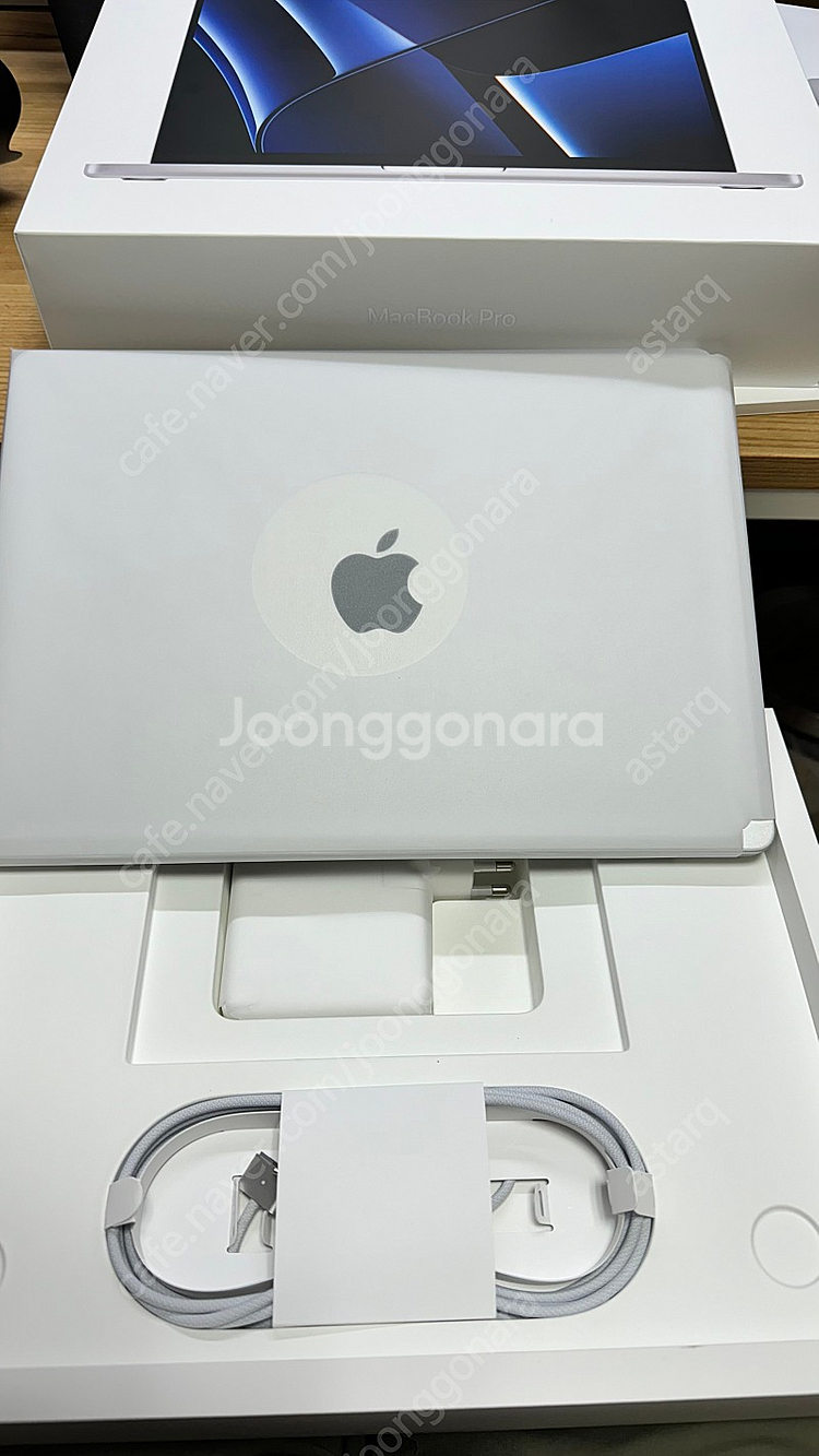 상태 좋은 맥북프로 M2 Pro 14인치 2TB (애케...--4