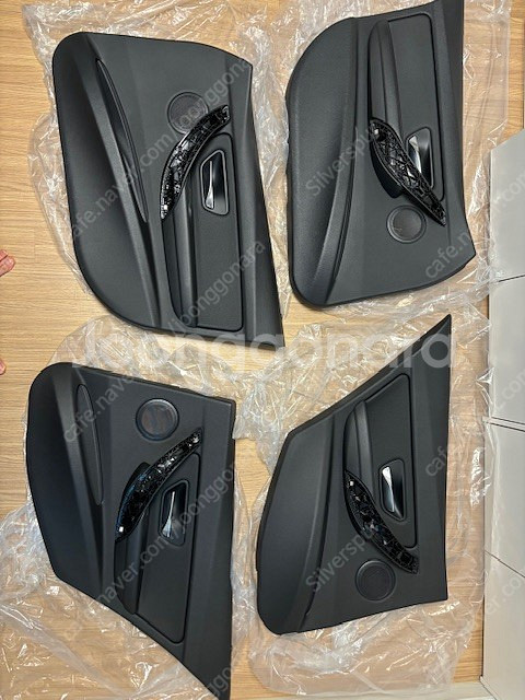 bmw f30 320d, 320i 도어트림 한대분--0