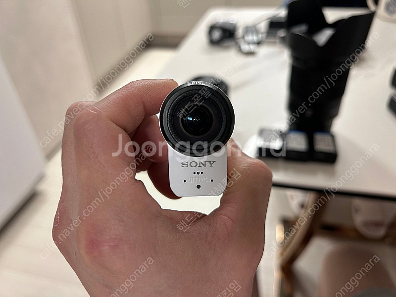 소니 액션캠 X3000R 판매합니다--3