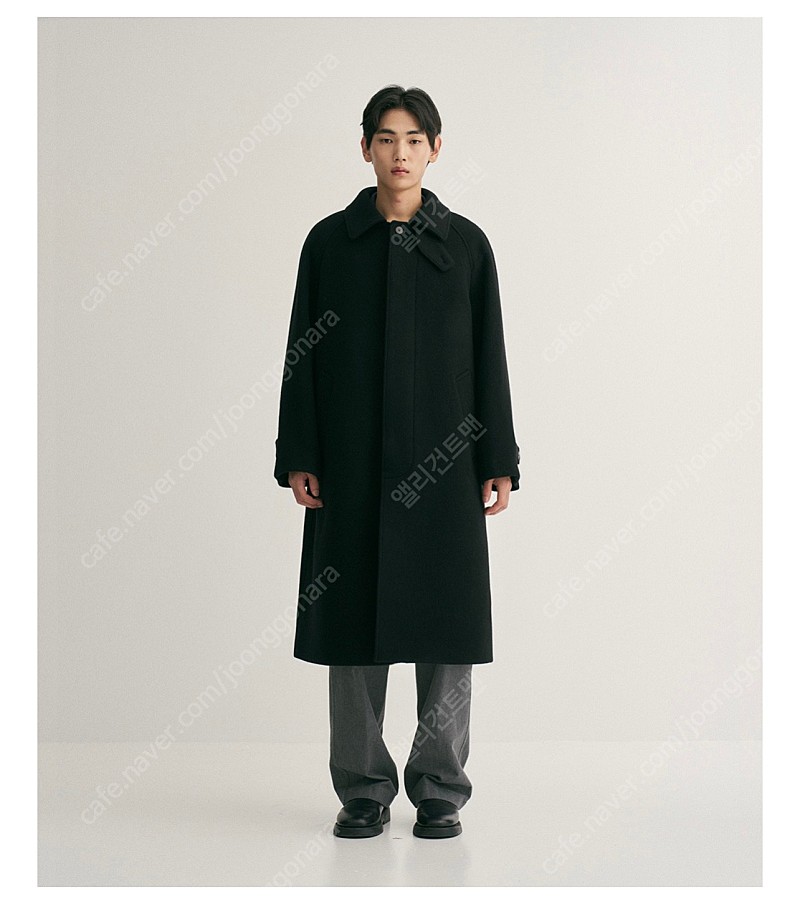 어나더오피스 레거시 발마칸 코트(블랙). 22AW Legacy Cashmere Balmacaan Coat (Black)
