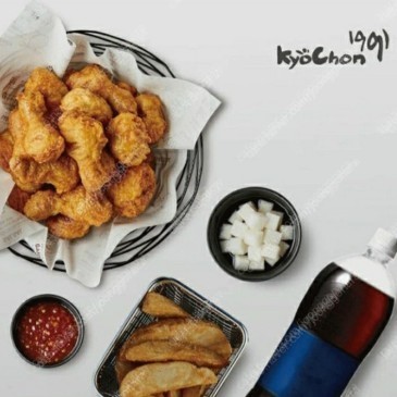 교촌치킨 허니콤보+웨지감자+콜라1.25L 수량 넉넉 (레드콤보, 반반콤보, 반반순살 O)