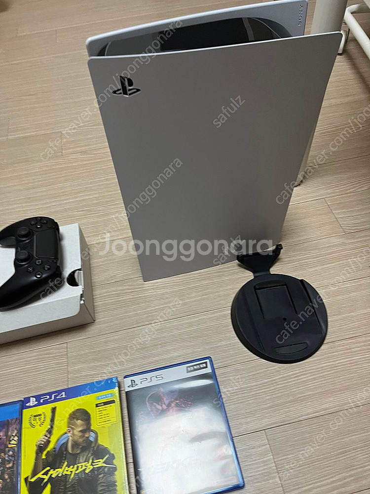 PS5 1018a + 추가패드 + 타이틀 일괄판매--1