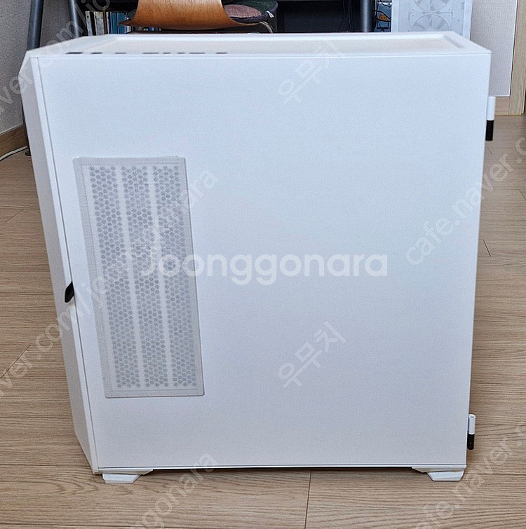 다크플래쉬 DLX23 MESH RGB팝니다--6