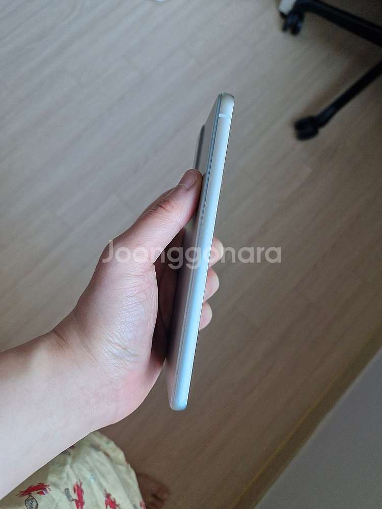 S21FE 물리 듀얼심 그린색상 팝니다--4