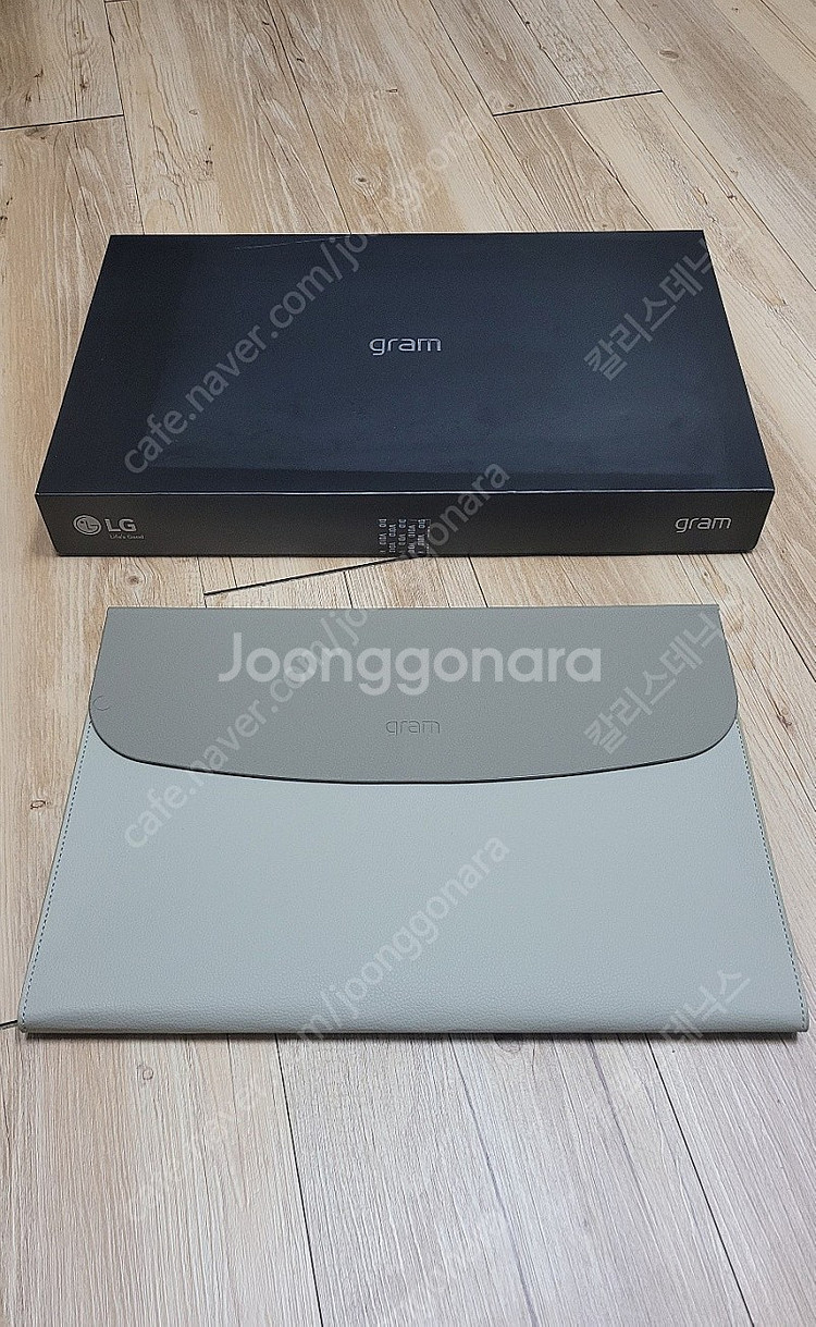 LG그램 2023 17인치 17Z90R 팝니다--2