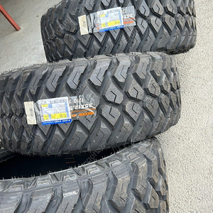 [판매]35x12.50R20 35각기20인치 MT 맥시스 이월타이어 한정수량