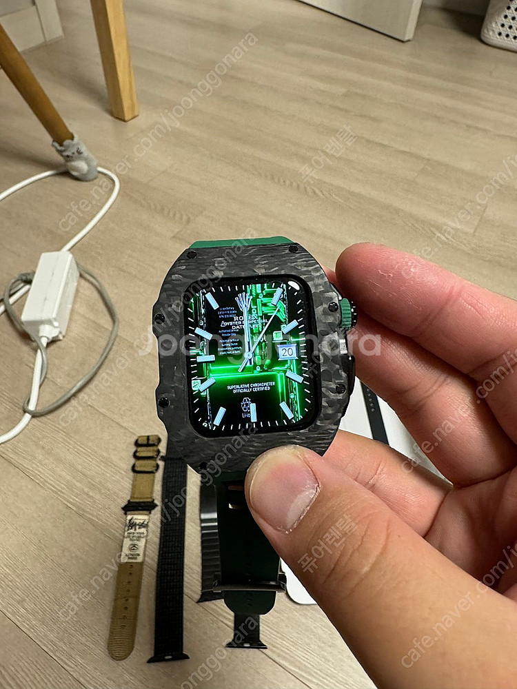 애플워치 se 44mm 카본케이스 및 기타 케이스 다수--0