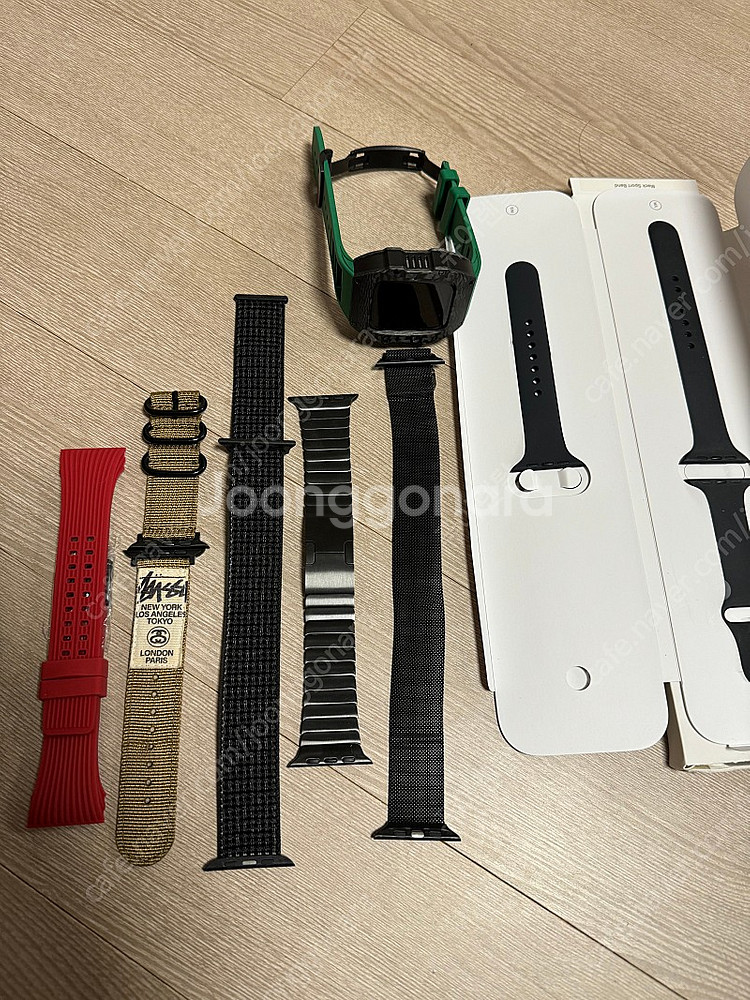 애플워치 se 44mm 카본케이스 및 기타 케이스 다수--1