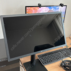 LG 울트라 파인 4k 22md4ka