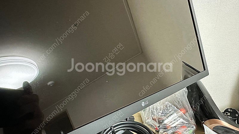 LG 울트라 파인 4k 22md4ka--7