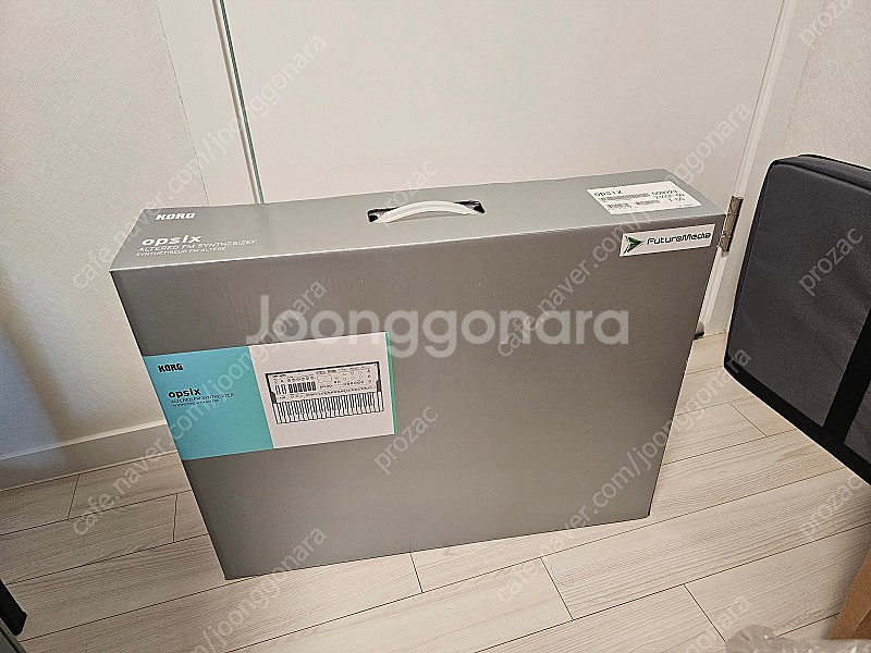 KORG OPSIX 신품급 풀박스 판매--1