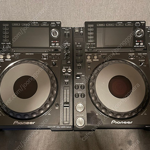 CDJ2000 Nexus 2대 판매합니다