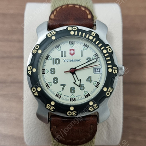 [판매]빅토리아녹스 스위스(정품) 시계 판매
