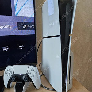 수원 PS5 슬림 디스크 버전 2018A + 정품 수직스탠드 + 정품 충전기