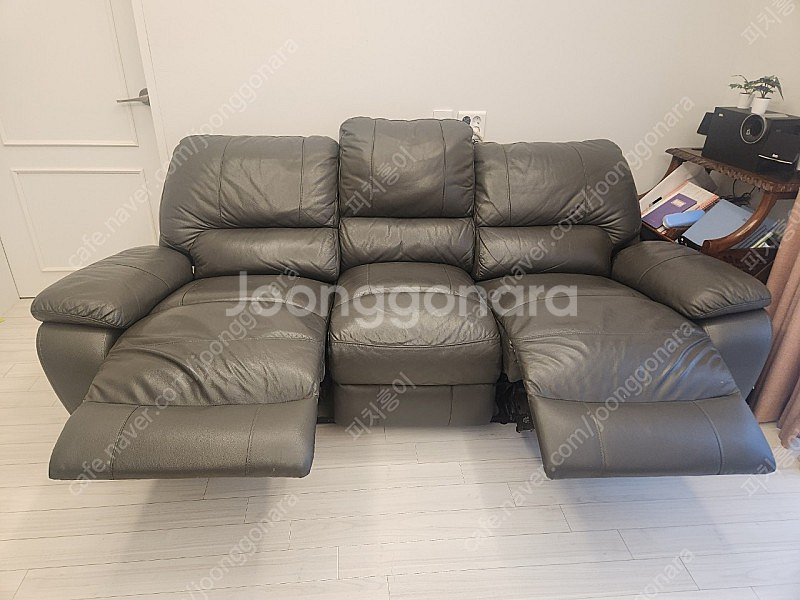 리클라이너쇼파--1