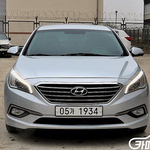 [현대]LF 쏘나타 1.7 E-VGT 스마트 기본형 2016 년 103,199km