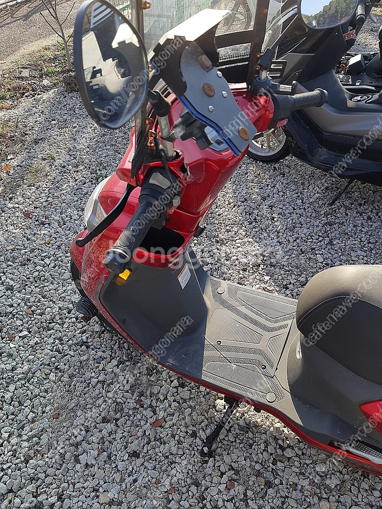 pcx 엔맥스 엠보이 vf100 싸게싸게 팝니다--6