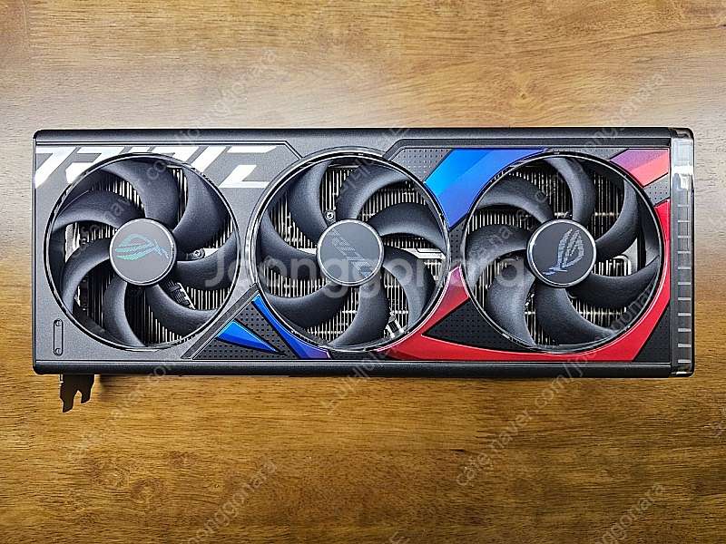 로그 스트릭스 4090--0