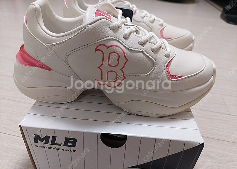 오늘만 6만9천택포 펑예정 미착용 새제품 풀박스 MLB...--1