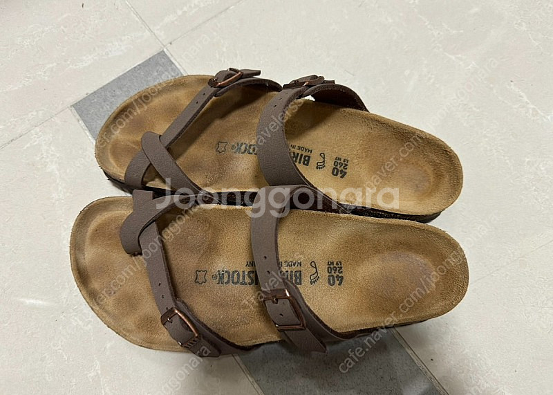 버켄스탁 마야리(260 사이즈) 판매합니다.--0
