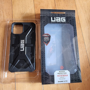 UAG 패스파인드 아이폰 11프로 케이스 판매