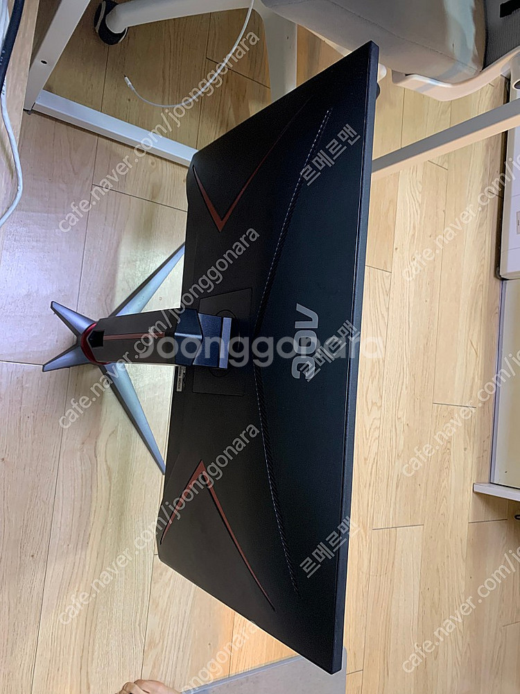 알파스캔 AOC 27G2 144HZ 모니터 팝니다.--1