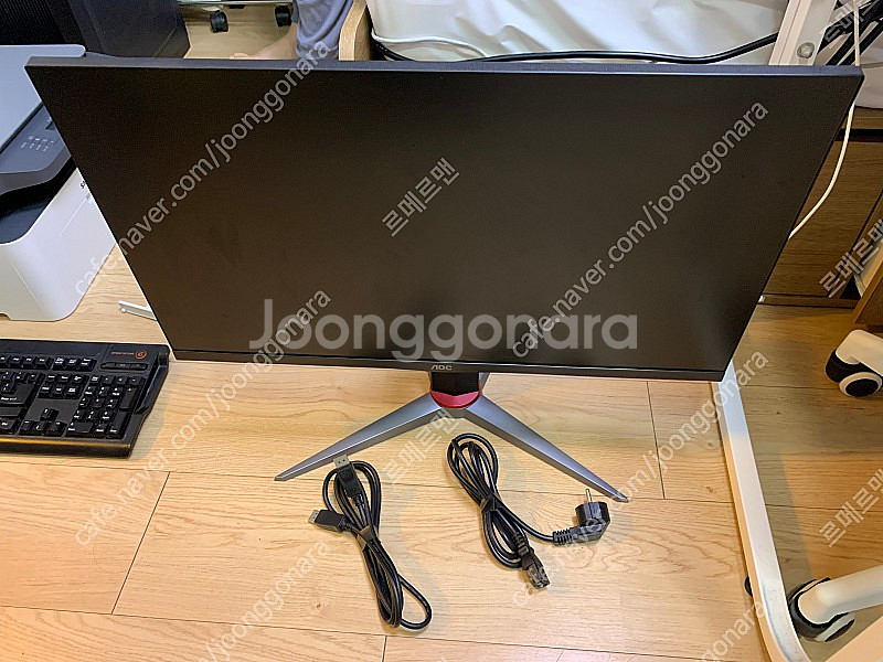 알파스캔 AOC 27G2 144HZ 모니터 팝니다.--3