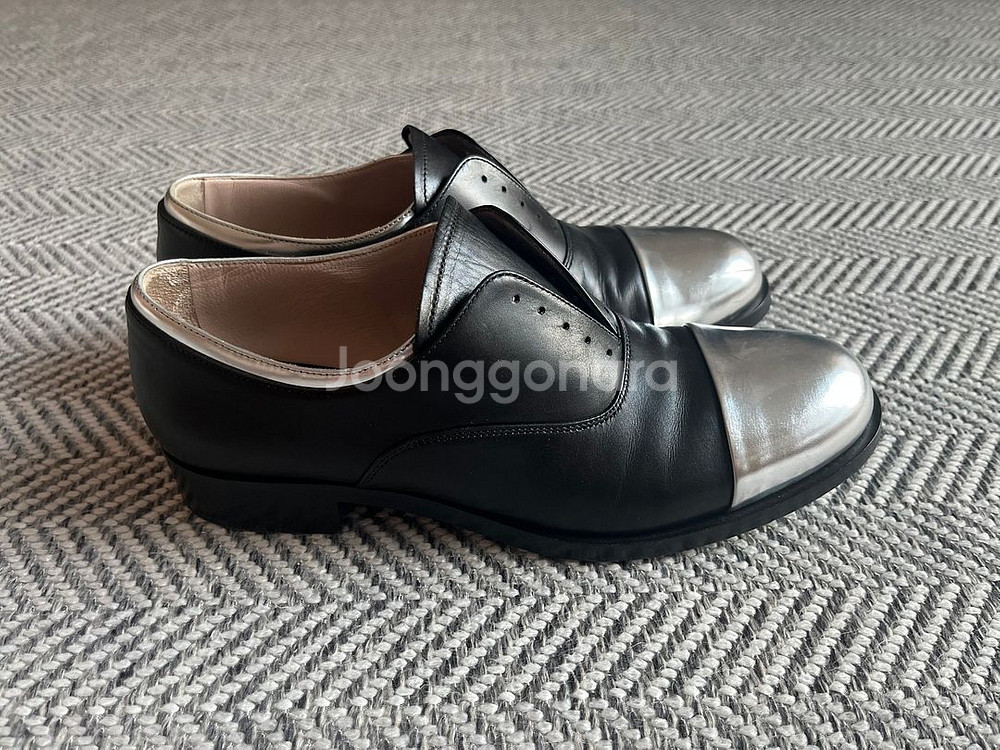 미우미우 여성 로퍼 구두--3