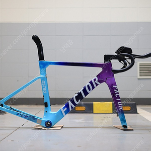 팩터 오스트로 VAM 오셔닉 데칼(52) 프레임셋 팝매합니다