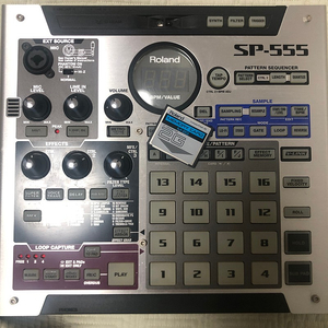 상태 좋은 roland SP555 로랜드 롤랜드 샘플러